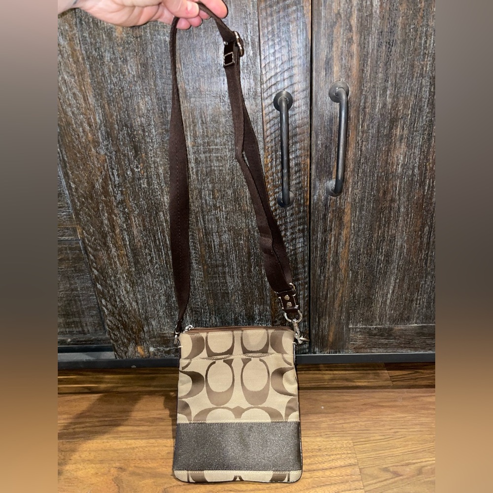 Signature Coach Crossbody